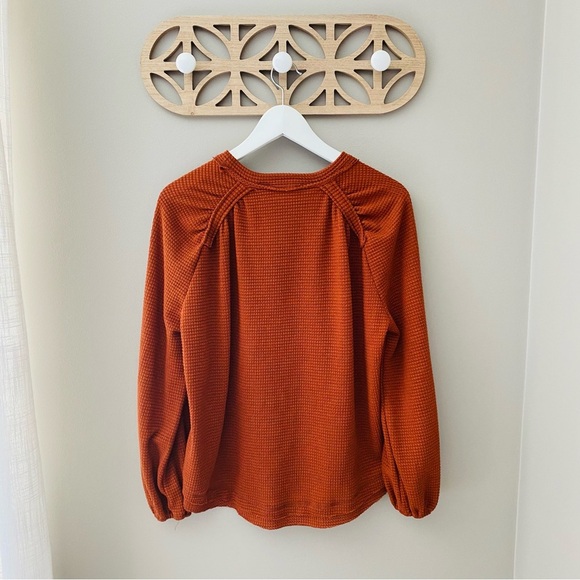 Altar'd State Long Sleeve Top Rust Orange Sz Small - Picture 6 of 9